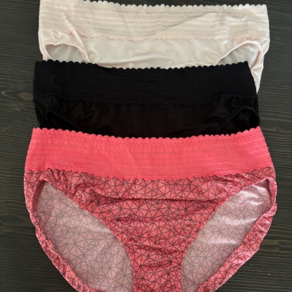 Warner's Blissful Benefits Dig-Free Comfort Wband w/Lace Microfiber Hi-Cut- XL